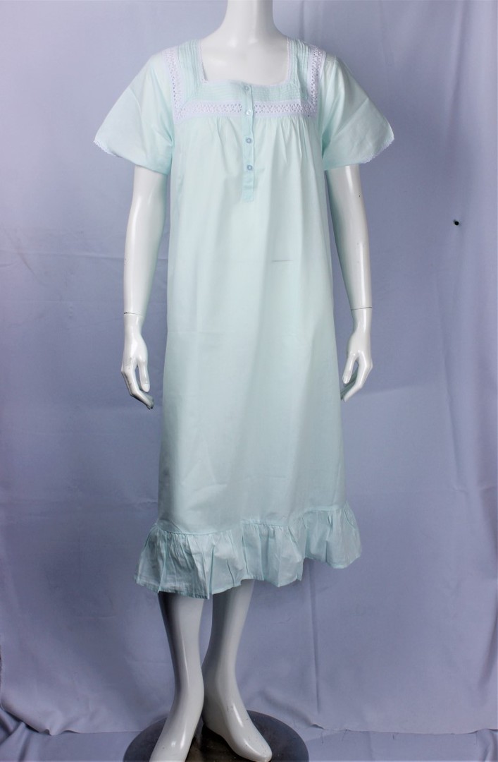 Alice & Lily nightie w short sleeves, pin tucks and lace mint STYLE :AL/ND-361/M image 0